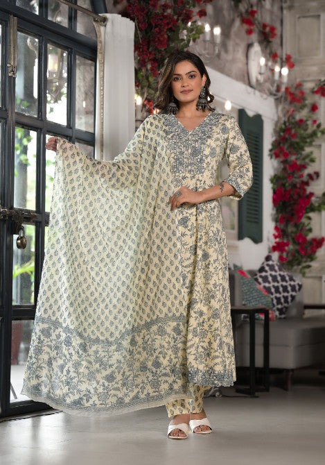 Juniper - Grey Floral Printed Liva Rayon Kurta, Pant And Dupatta Set With Mirror & Thread Work